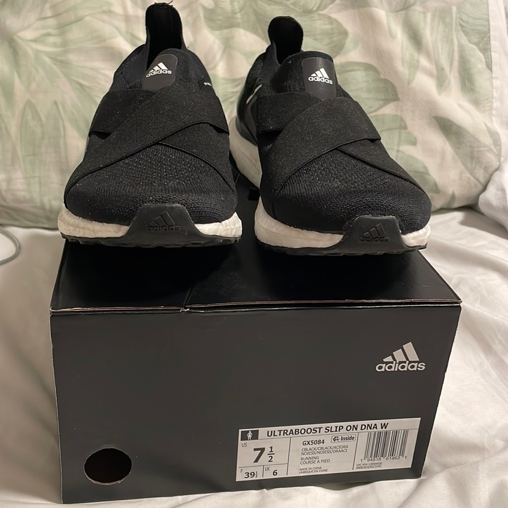 Adidas Ultraboost DNA Slip-on